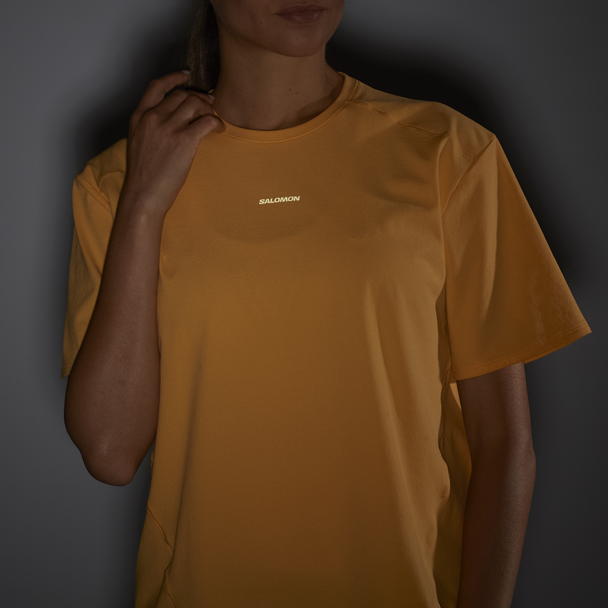 #Color_WARM APRICOT